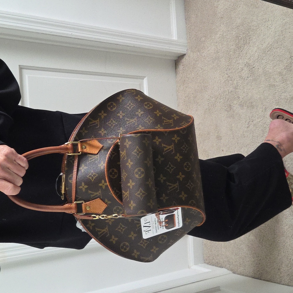 Louis Vuitton 1970's ULTRA RARE Mini Papillon wristlet-highly collectable piece - Picture 15 of 17